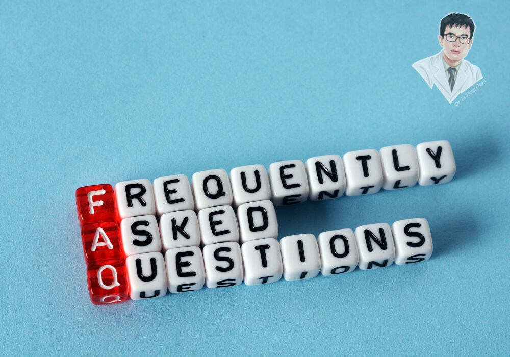 Bạn đang băn khoăn về chi phí hay quy trình? Cùng xem ngay những giải đáp chi tiết về trồng răng Implant All On 4! Biểu tượng FAQ - Đại diện cho phần giải đáp các câu hỏi thường gặp khi tìm hiểu trồng răng Implant All On 4.