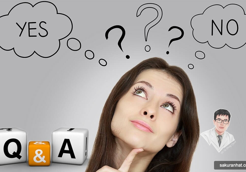 "Bạn có đang hiểu đúng về tụt nướu răng cửa? Giải đáp ngay thắc mắc tại đây!" Hình ảnh minh họa một người phụ nữ trẻ với khuôn mặt băn khoăn, xung quanh có những biểu tượng dấu hỏi, YES - NO, thể hiện tâm trạng thắc mắc, băn khoăn về vấn đề tụt nướu răng cửa.